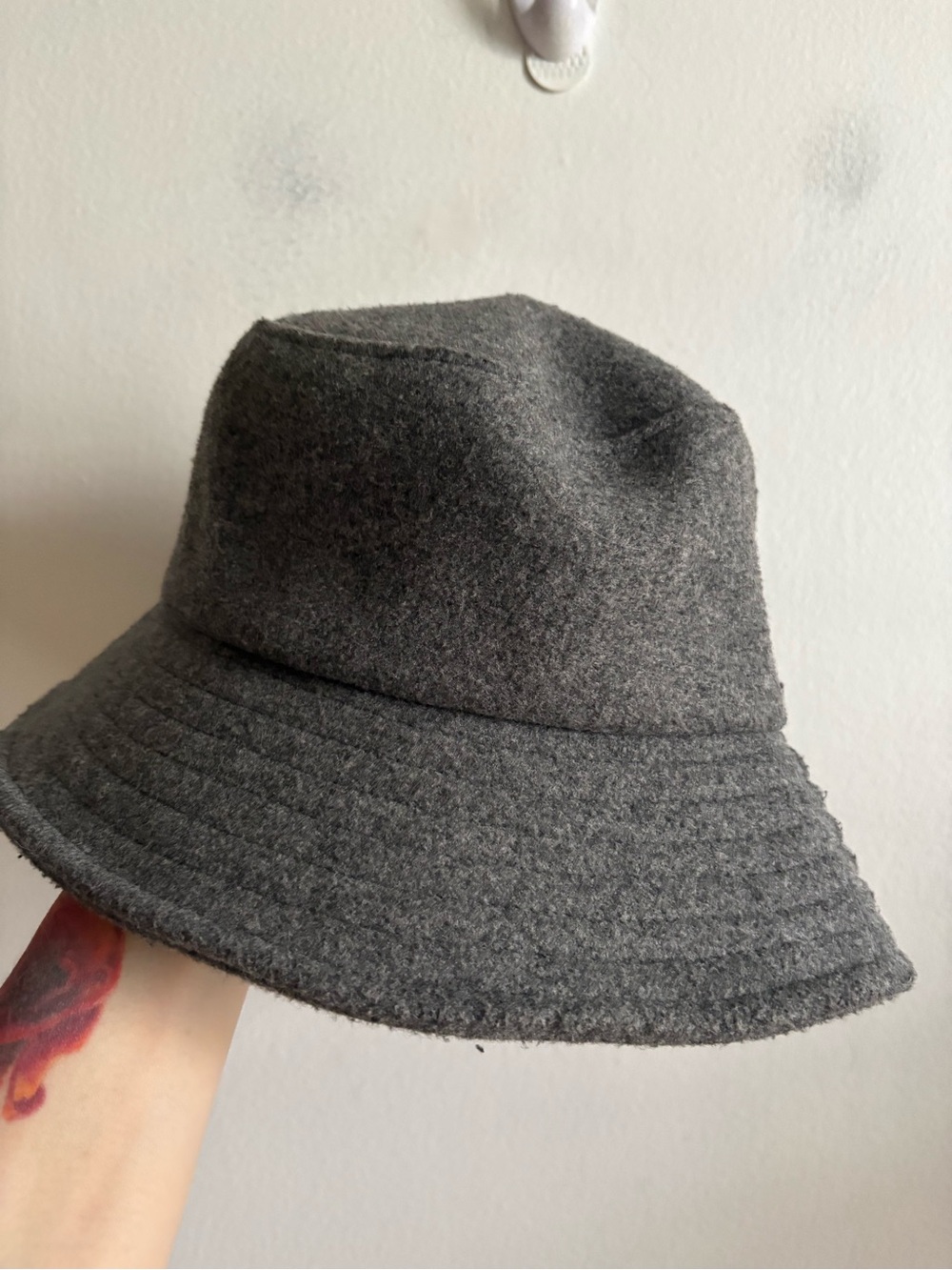 Zara Sz S Grey Wool Blend Bucket Hat